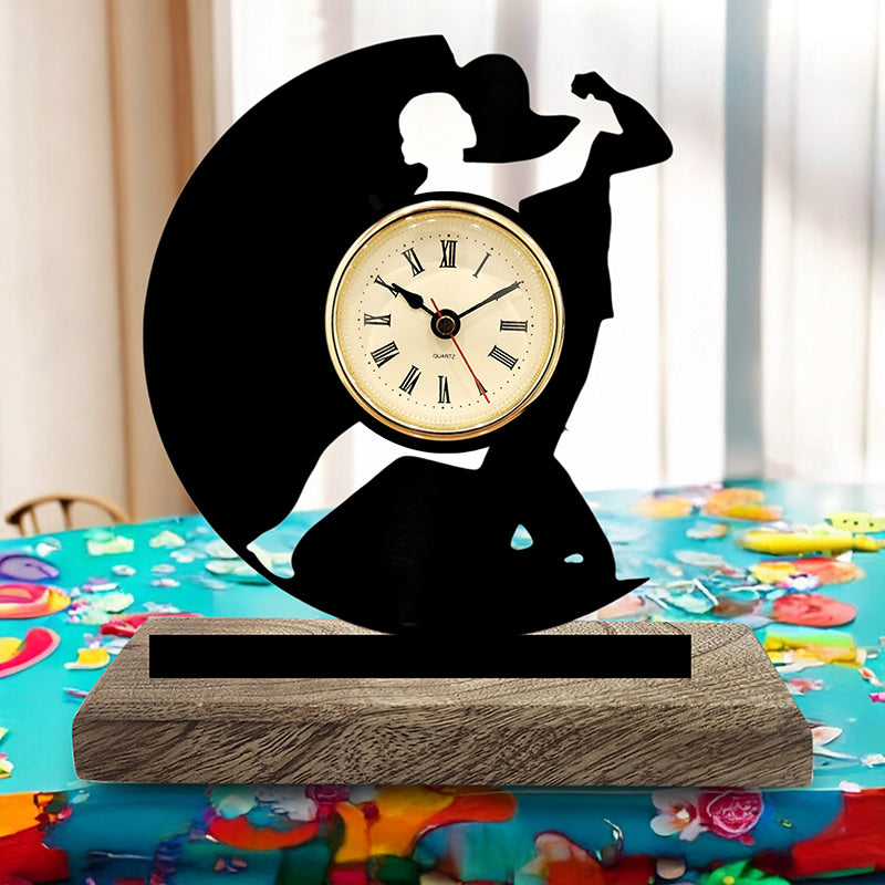 Dancers Analog Table Clock