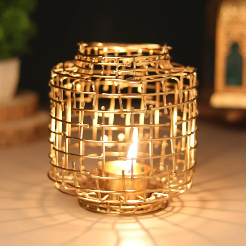 Armon Tealight Candle Holder - Gold media 1