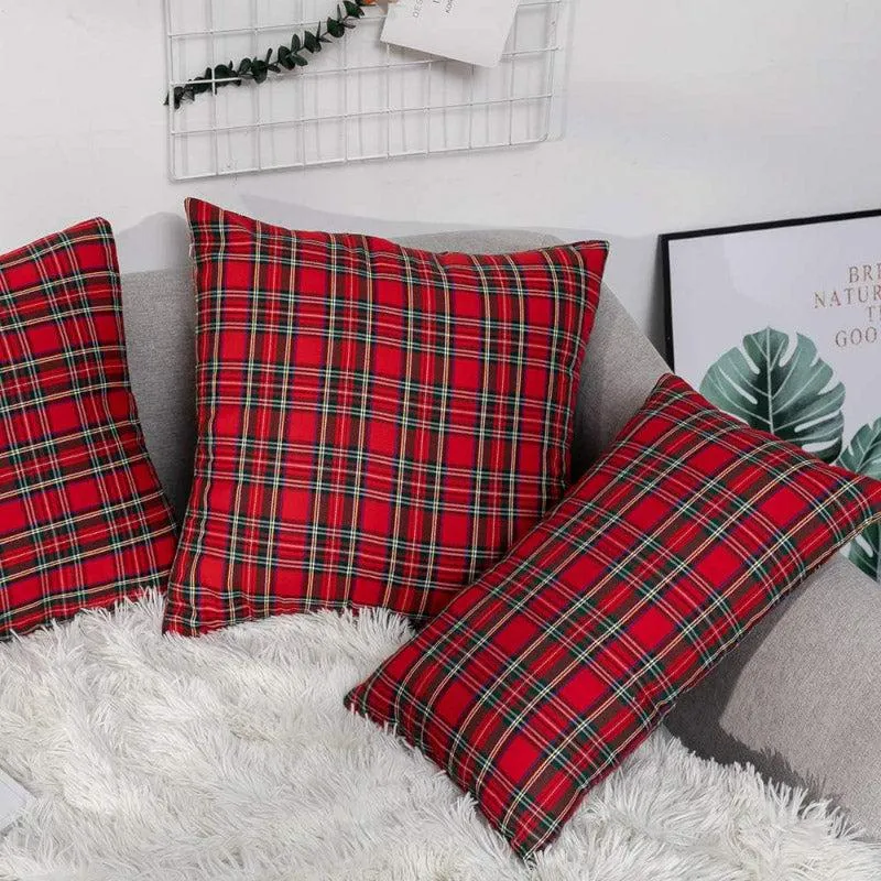 Beu Checkered Woven Cushion Cover media 4