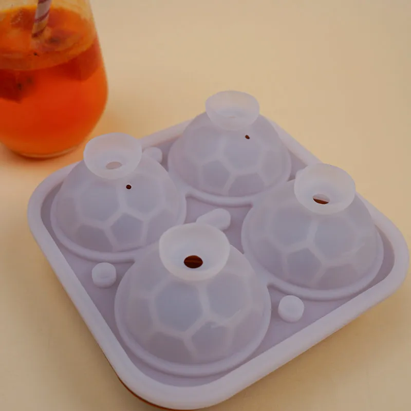 Blizz Silicone 4-Cube Ice Mould - Maroon media 5