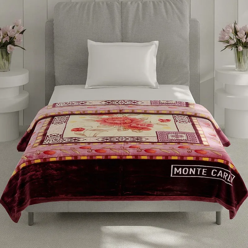 Monte Carlo Floral Embrace Blanket - 483 GSM media 1