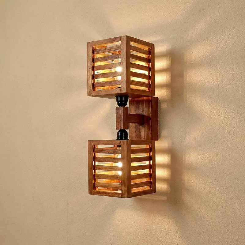 ParallelNest Wooden Wall Lamp - Brown media 5