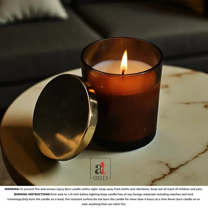 Oudh Luxe Candle media 7