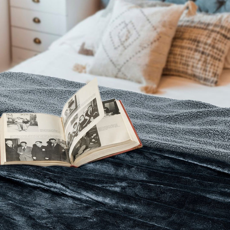 Casselle Reversible Blanket - Grey media 3