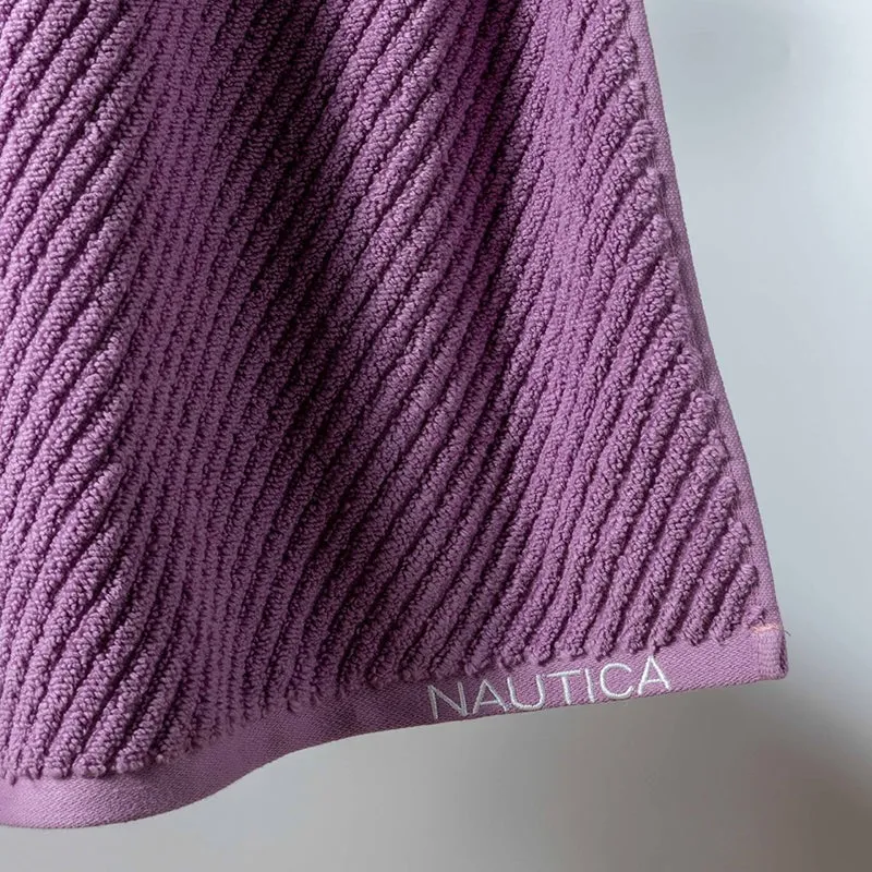 Nautica Riviera Soft Cotton Bath Towel - Lilac media 3