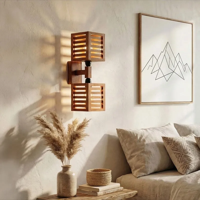 ParallelNest Wooden Wall Lamp - Brown media 3