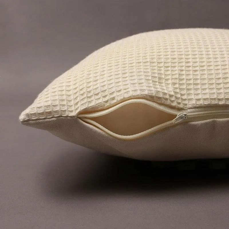 Dig Inn Weave Cushion Cover media 7