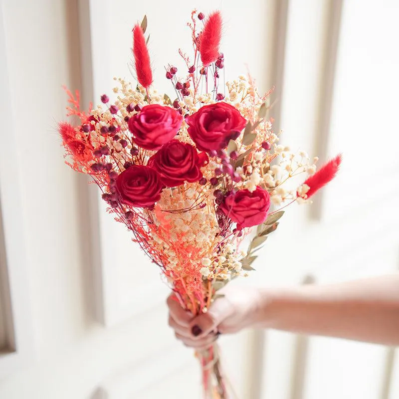 Everlast Blooms Dried Flower Bunch media 3