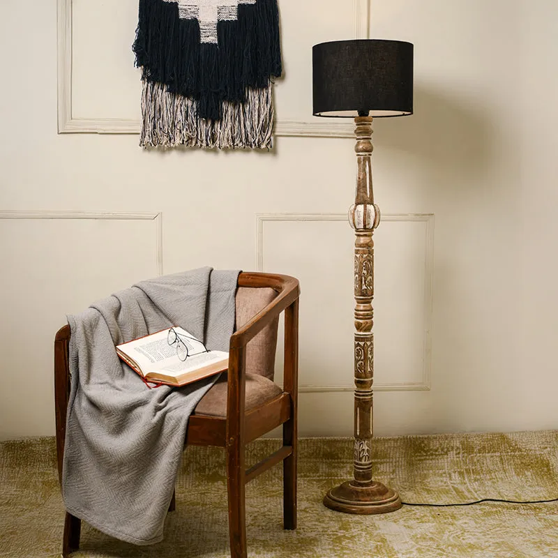 Arka Floor Lamp - Black media 2