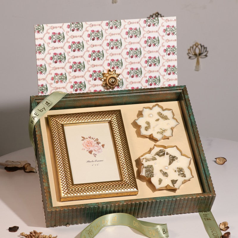 Oudh Mosaic Diwali Hamper - Three Piece Set