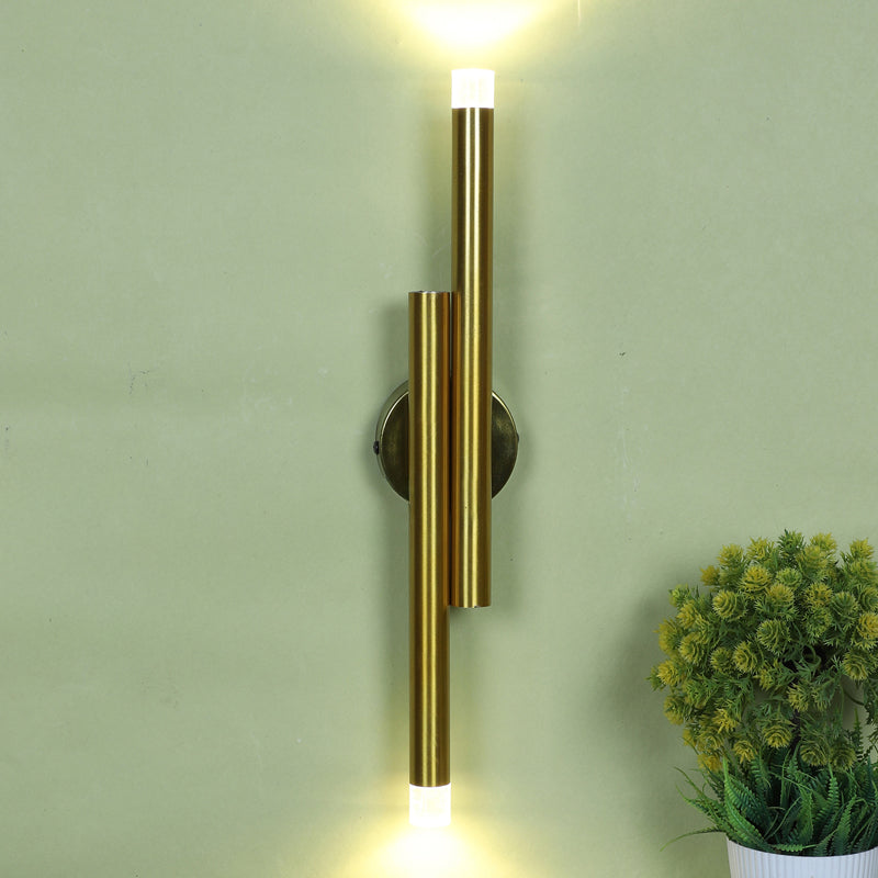 Pelid Tubular Iron Wall Lamp
