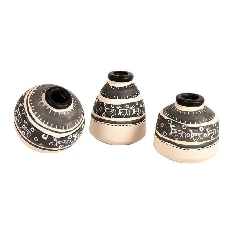 Priyank Warli Wooden Wall Shelf With Pots - Five Piece Set media 4
