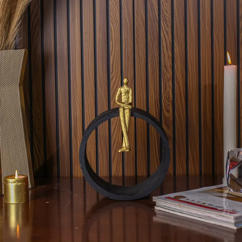 Veloura Curve Gold Figure Resin Showpiece media 3