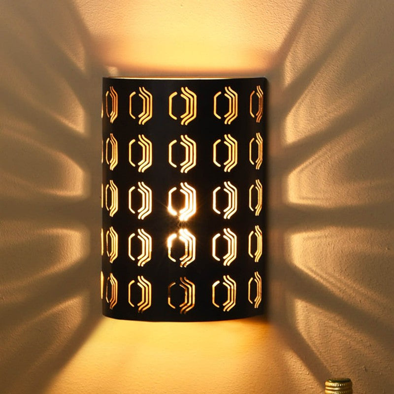 Orange Tree Zoro Steel Wall Lamp