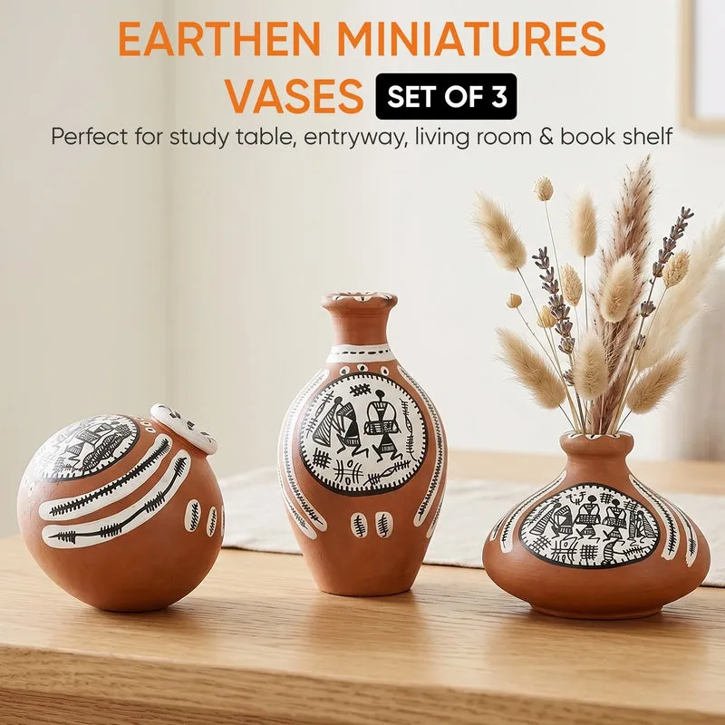 Maroa Tribal Terracotta Vase - Set Of Three media 10