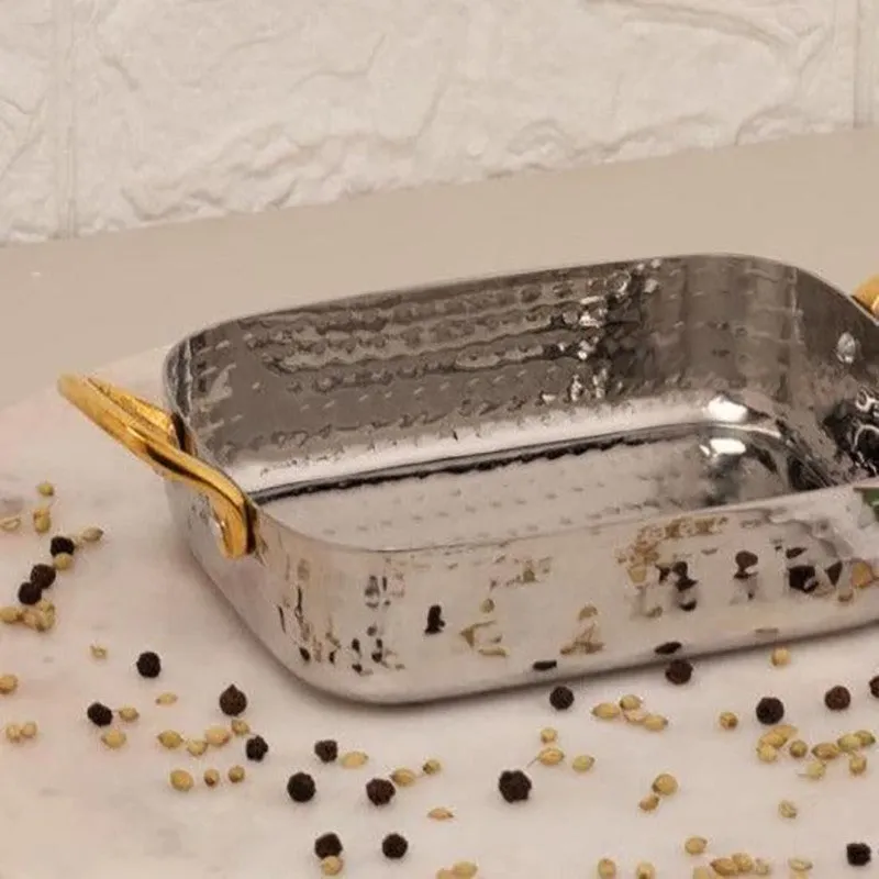 Vintage Charm Hammered Rectangular Serving Pan - 800 ML media 4