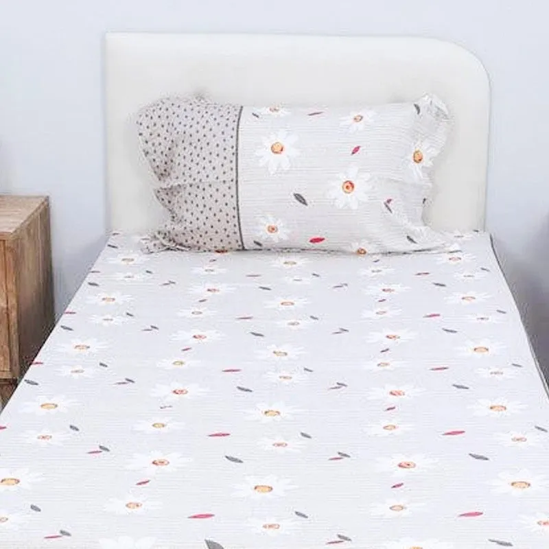 Daisy Blush Printed Cotton Bedsheet (Grey) - 200 TC media 4