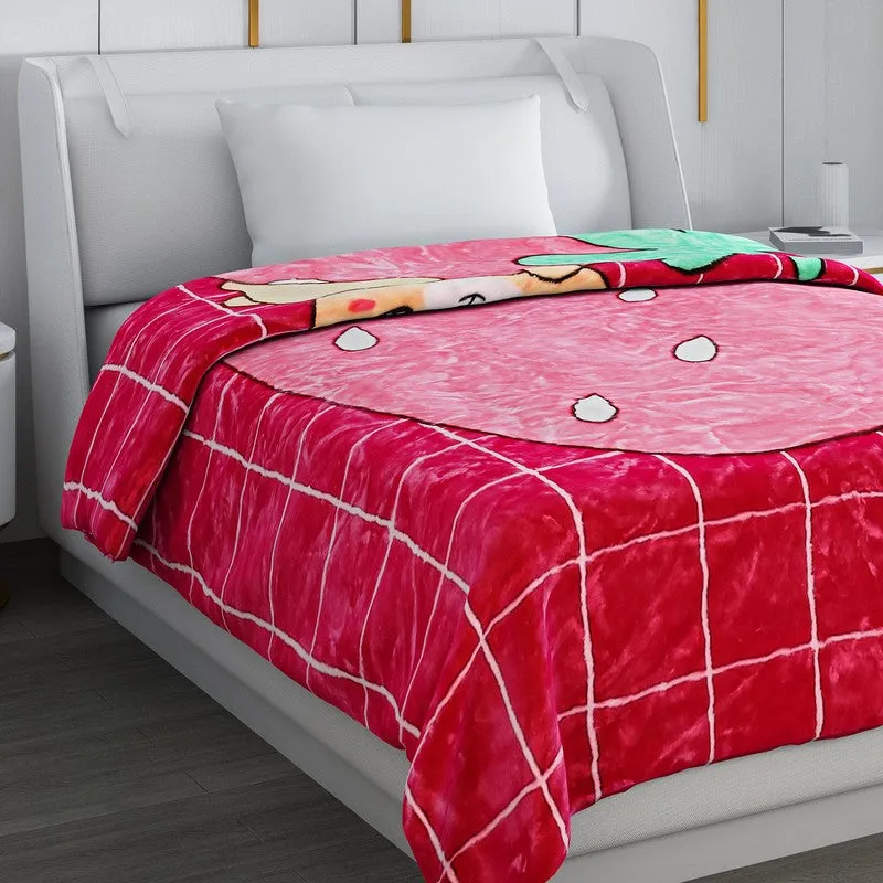 Monte Carlo Berry Bliss Throw Blanket - 600 GSM media 4