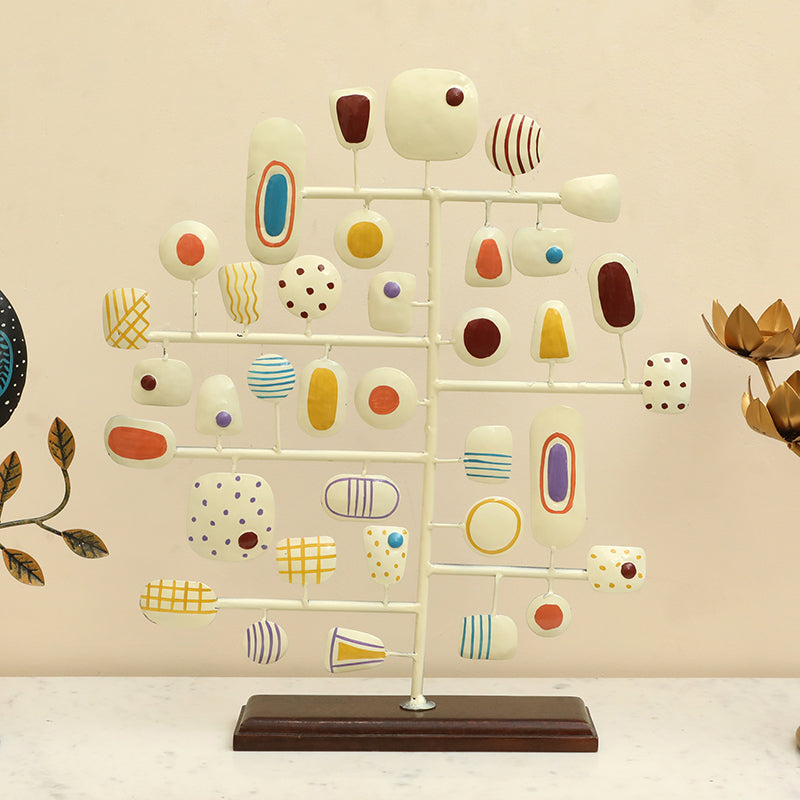 Elodie Showpiece