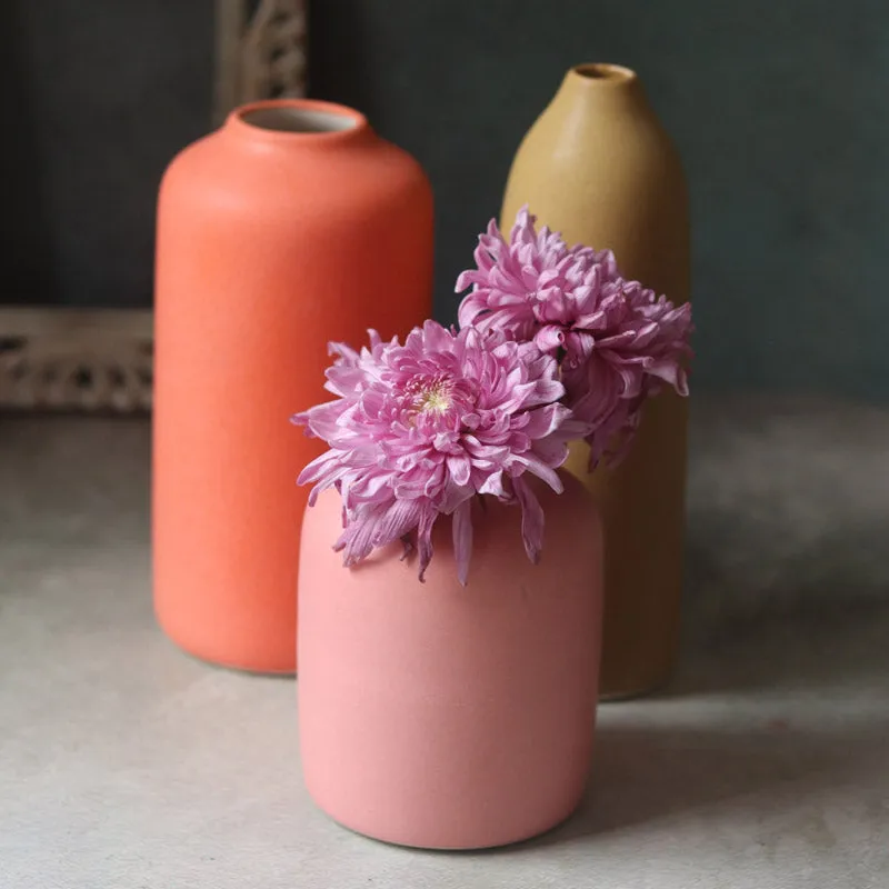 Layro Ceramic Vase - Two Piece Set media 1