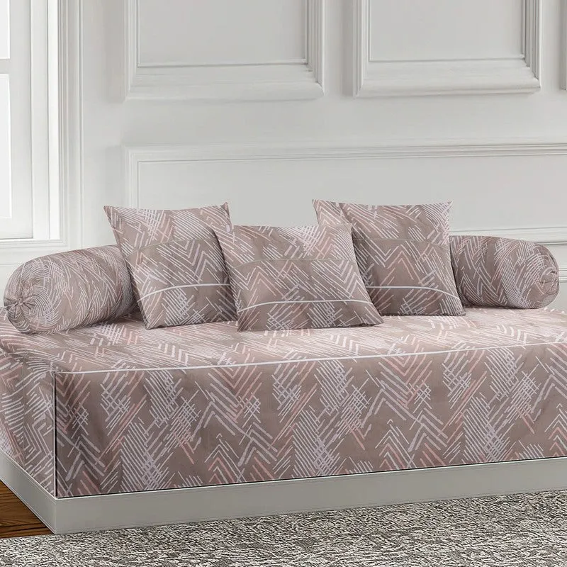 Museya Printed Diwan Set - Six Piece Set media 3