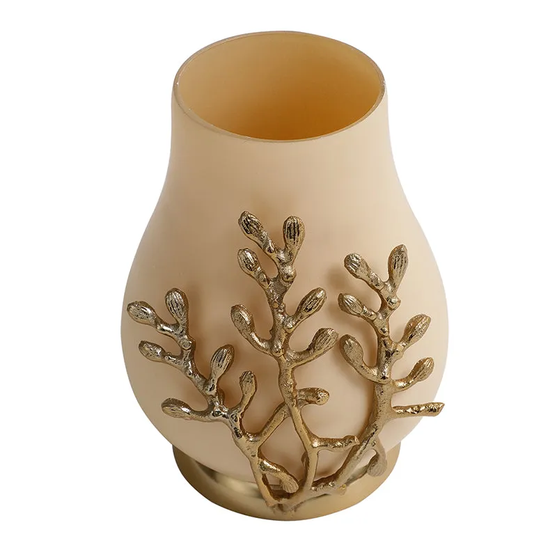 Fern Charm Vase media 4