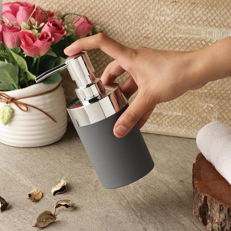 Puro Soap Dispenser media 3