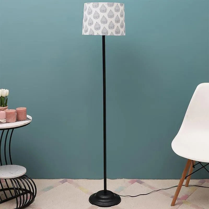 Tropica Bergo Floor Lamp media 4