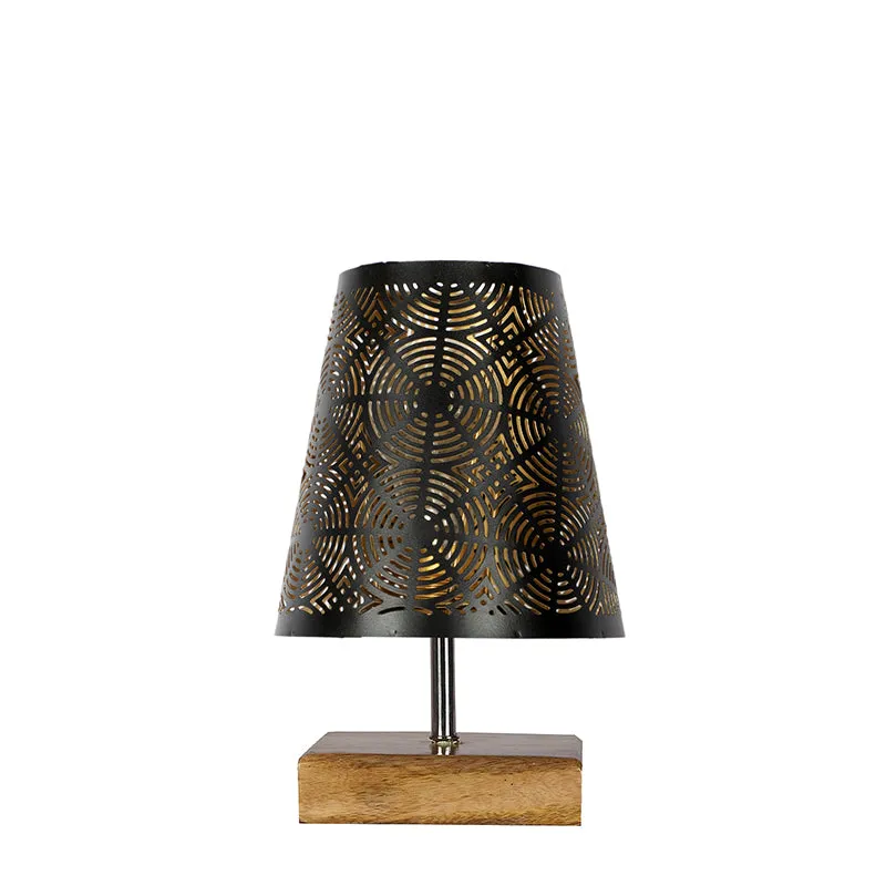 Niksha Etched Metal Table Lamp - Black media 4