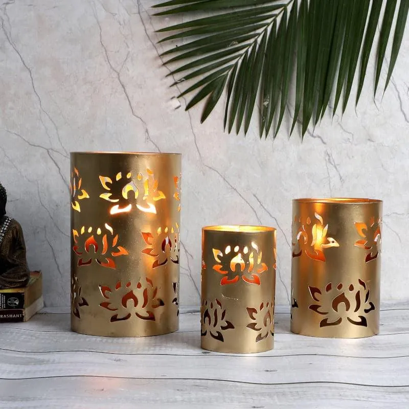 Lotus Spread Tealight Candle Holder - Set Of Three media 1