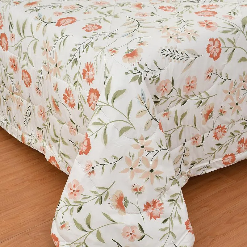 Hushed Blooms Floral Comforter - 150 GSM media 3