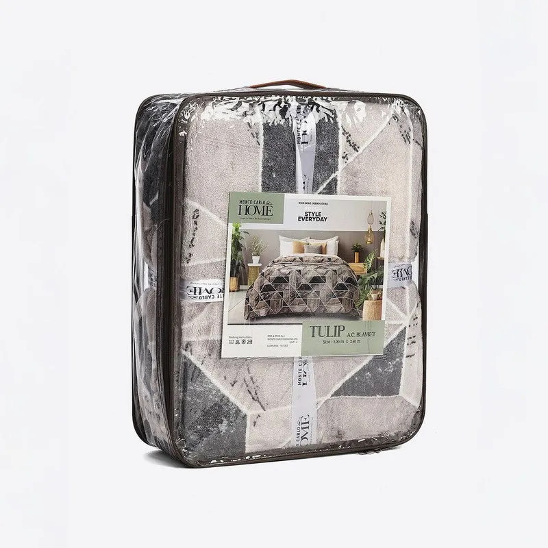 Monte Carlo Greylora Geometric Print Polyester Blanket (Light Grey) - 300 GSM media 7