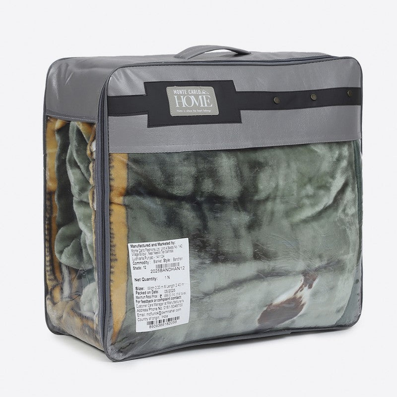 Monte Carlo Emerald Echo Blanket (Green) - 947 GSM media 7