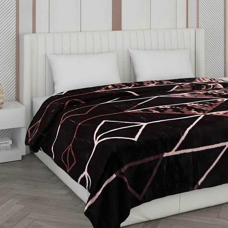 Monte Carlo Mirage Lines Blanket - 850 GSM media 5