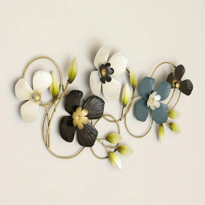 Slavyana Floral Metal Wall Accent media 3