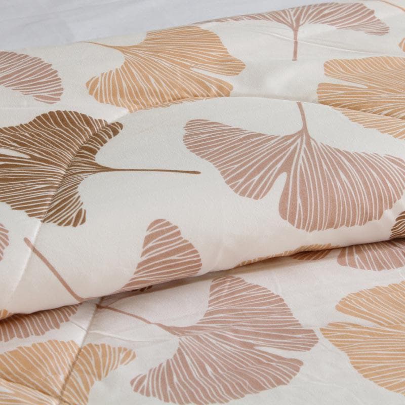 Le Petalle Glace Cotton Comforter  - 120 GSM media 7