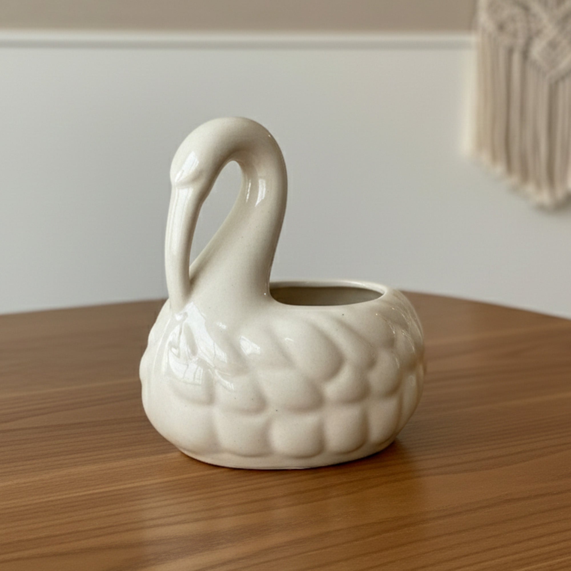 Petal Swan Ceramic Vase - White media 7