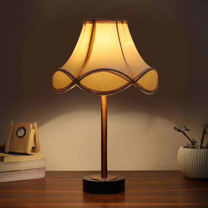 Curved Vintage