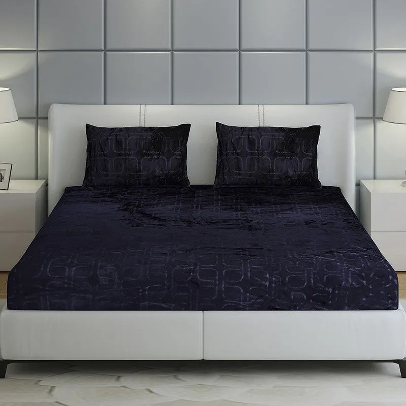Monte Carlo Gentle Geometry Bedsheet (Navy Blue) - 300 GSM media 1