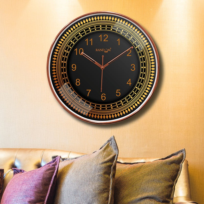 Wall Whimsy Analog Wall Clock