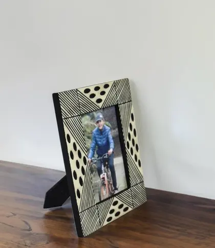 Wood · Resin