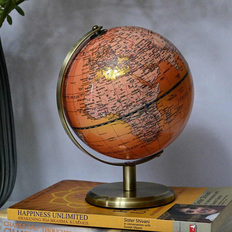 Around The World Showpiece - Gold image 5