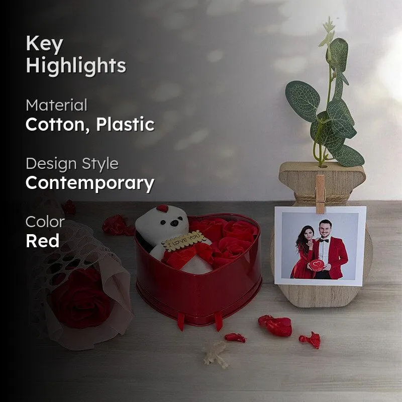 Amour Étoile Valentine's Gift Box (Red) - Three Piece Set media 2