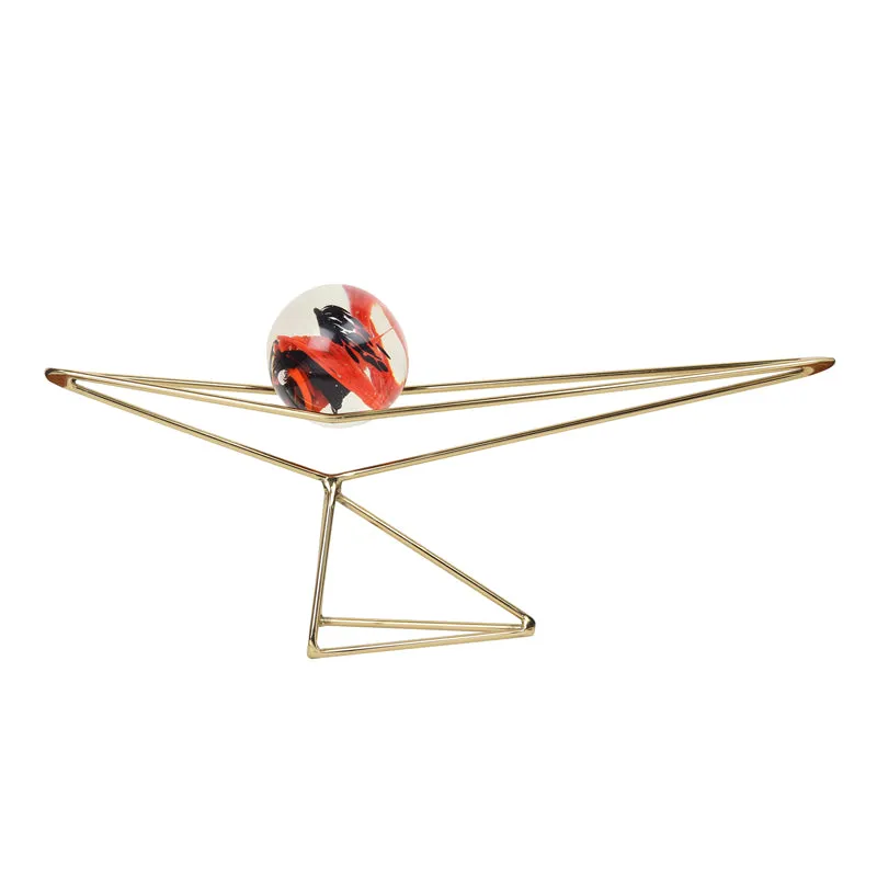 Orbus Nixo Showpiece - Red & Golden media 3