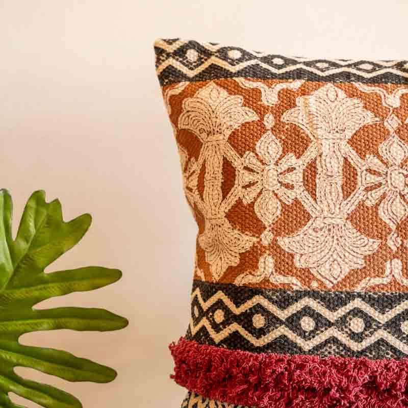 Wayfarer Chic Cotton Cushion Cover media 6