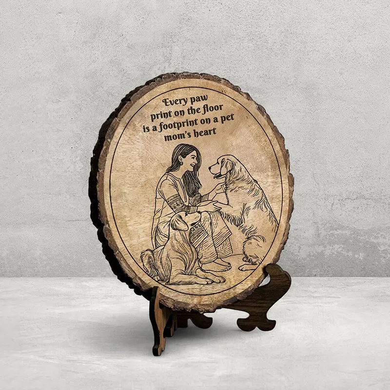 A Pet Mom's Heart Wooden Showpiece - Round media 3
