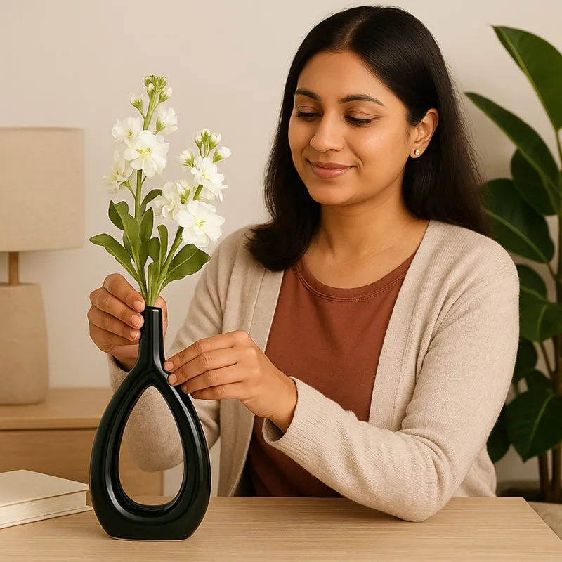 Nivo Ceramic Vase - Black media 7