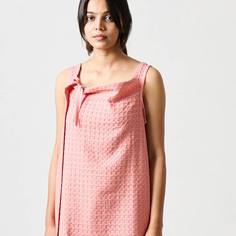 Glory Hug Cotton Bathwrap - Pink media 4