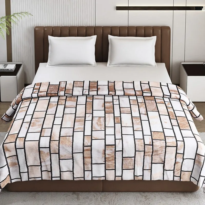 Monte Carlo Strivox Linear Block Polyester Blanket (Brown) - 300 GSM media 3
