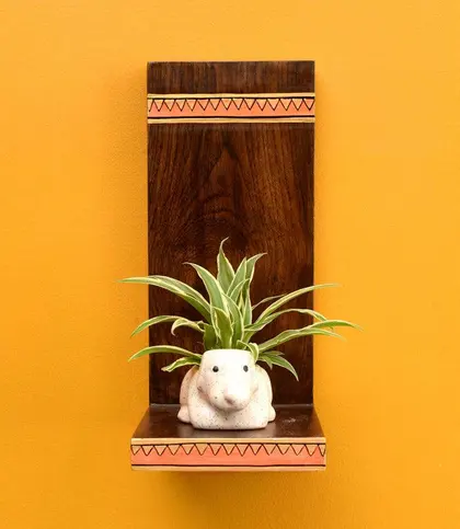 Wood · Ceramic
